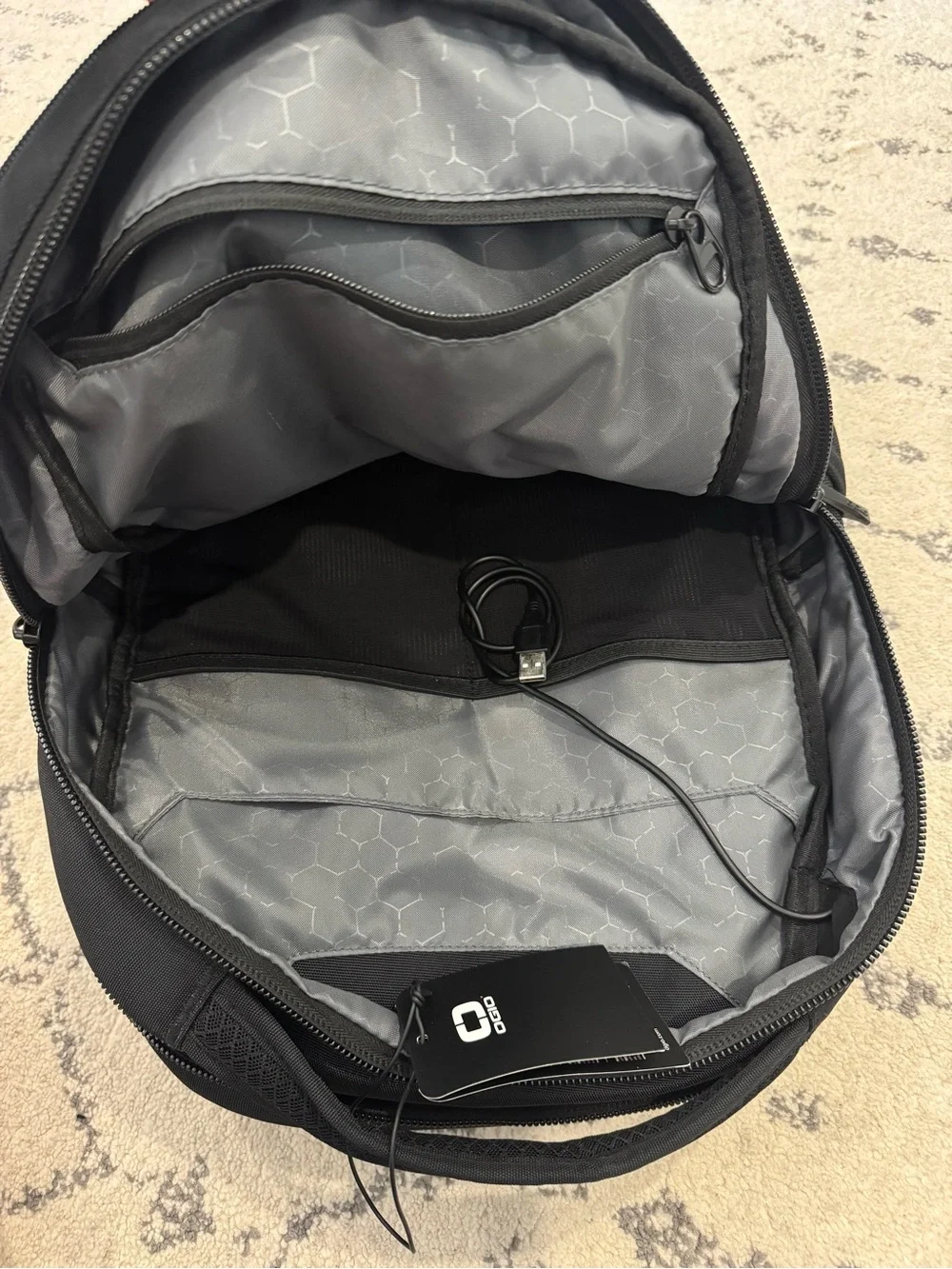 Ogio Backpack Laptop sleeve Compartments USB Charging Cable